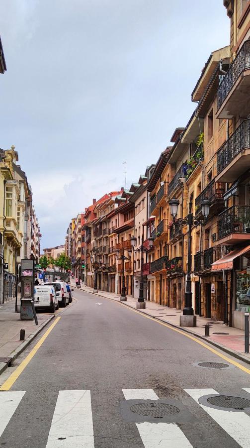 Oviedo Centro- Parking Gratuito Lejlighed Eksteriør billede
